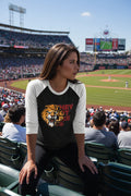 Lion-Inspired Unisex Raglan Shirt | Perfect for Sports Fans, Animal Lovers, Casual Wear, Gifts, Birthdays